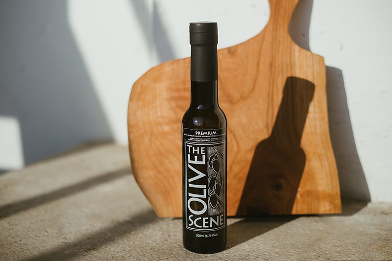 Olive Scene White Balsamic Vinegar Premium